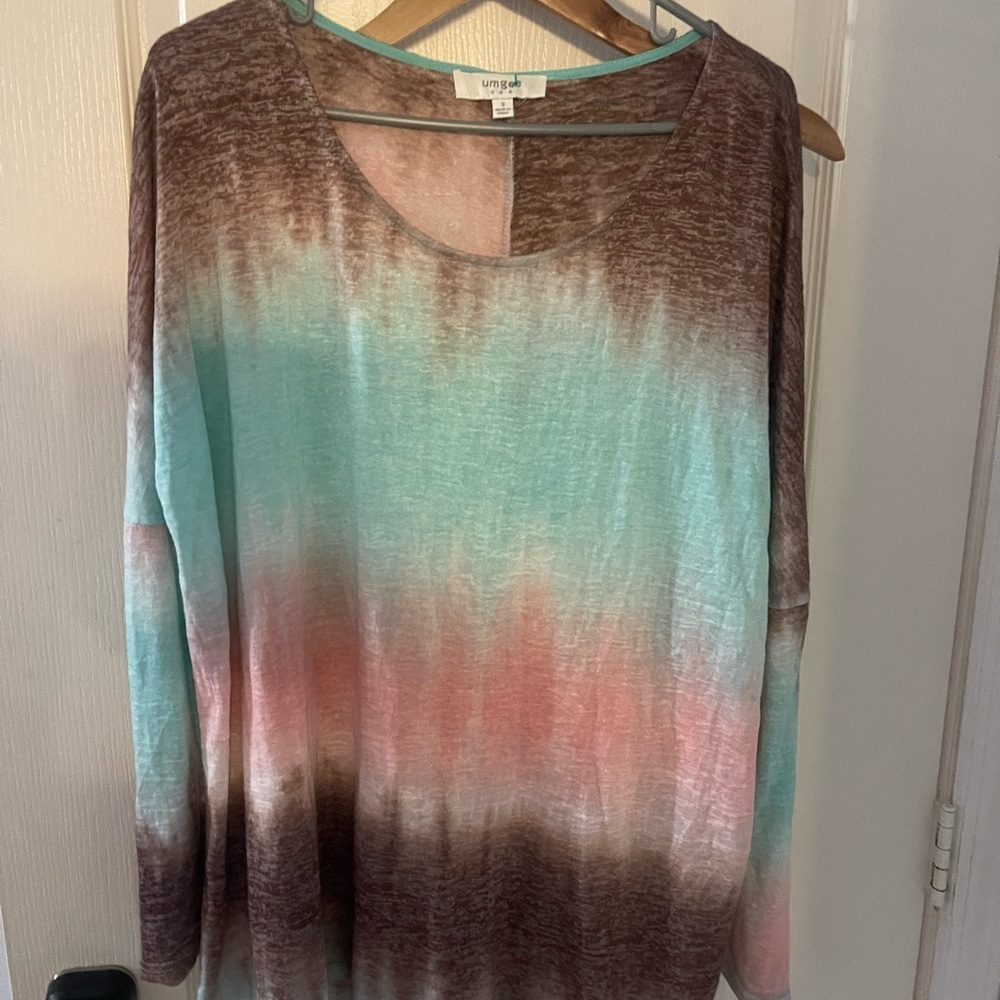 Umgee‎ Women's Brown and Teal Ombre Long Sleeve Top